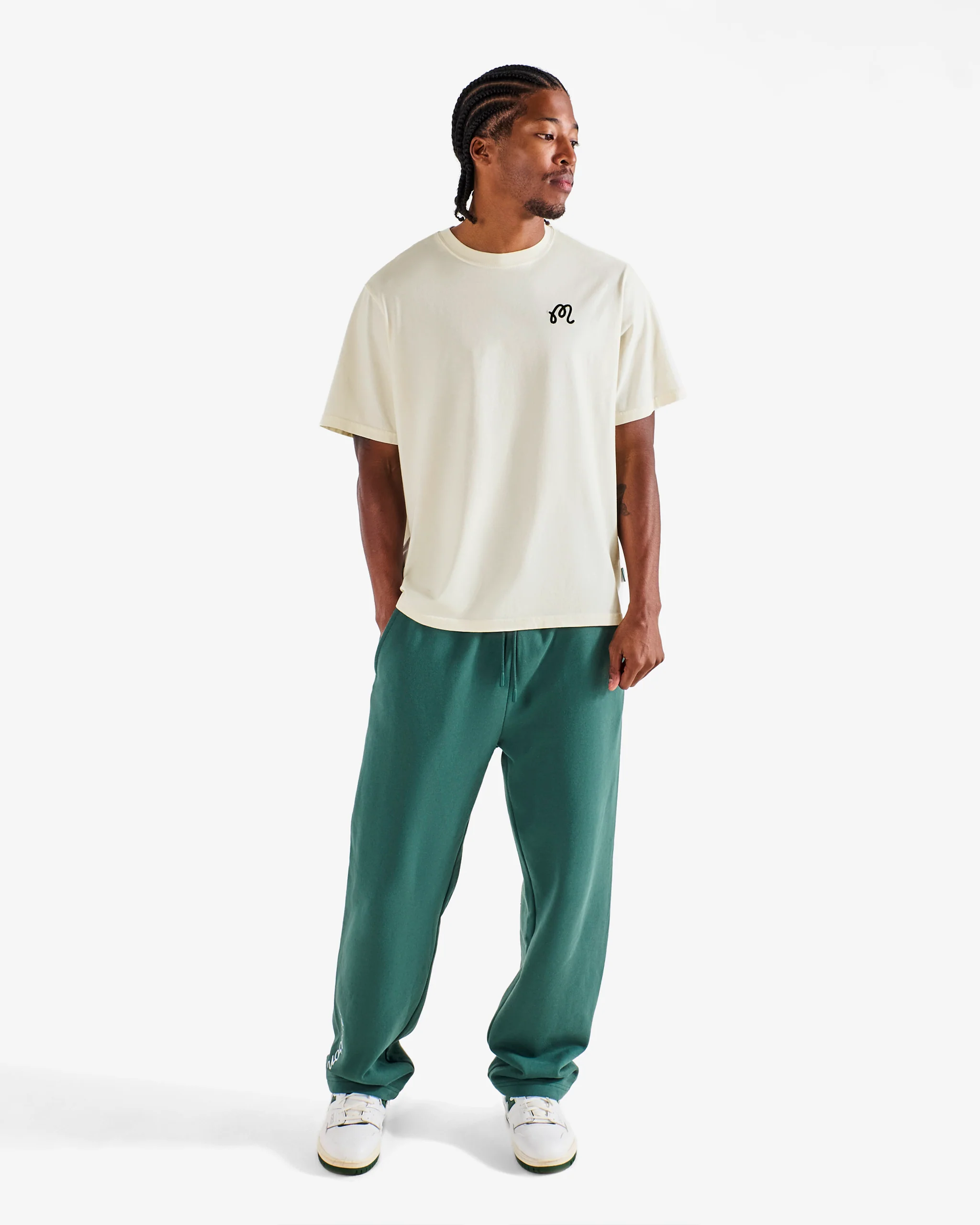 BERMUDA BRUMAL BUCKETS TEE - Image 4