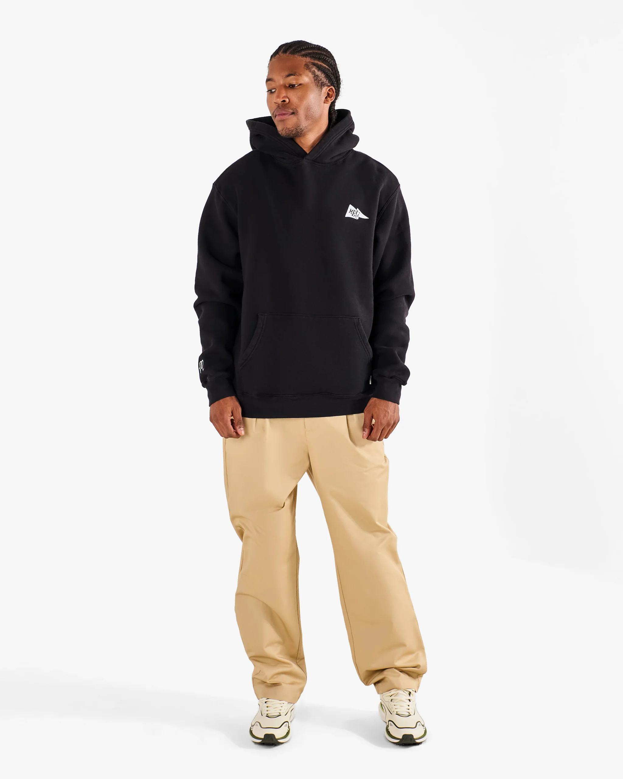 BUCKETS CLUB FESQUE HOODIE - Image 2