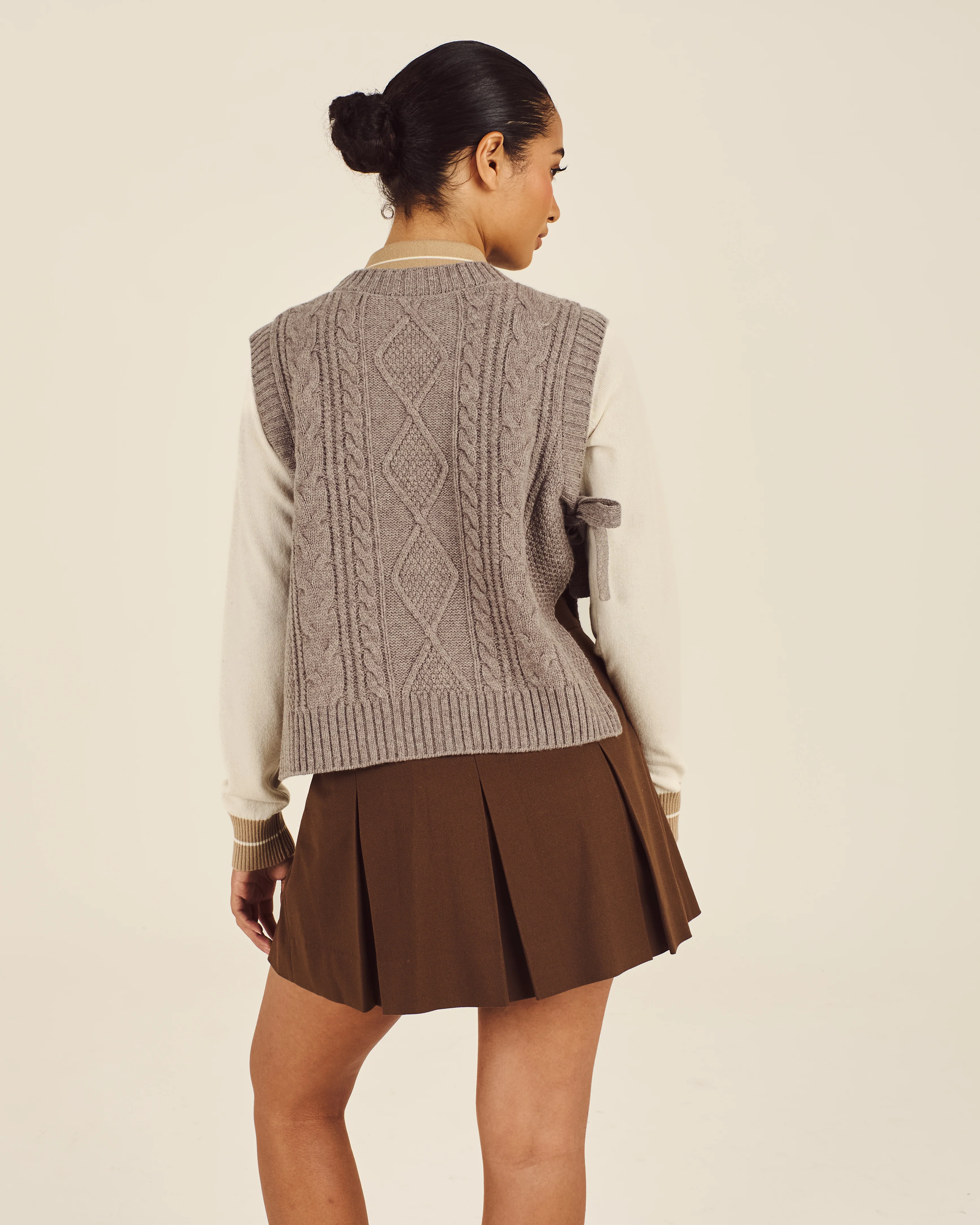 ELSPETH SWEATER VEST - Image 4