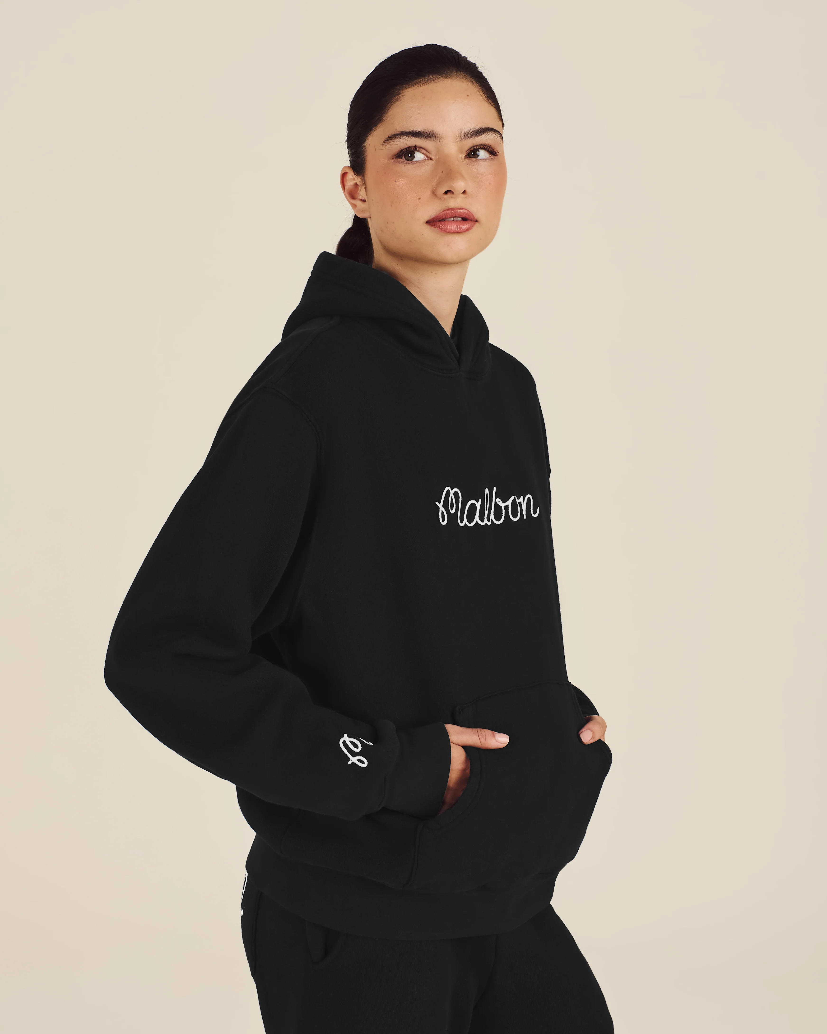 FESQUE HOODIE - Image 3