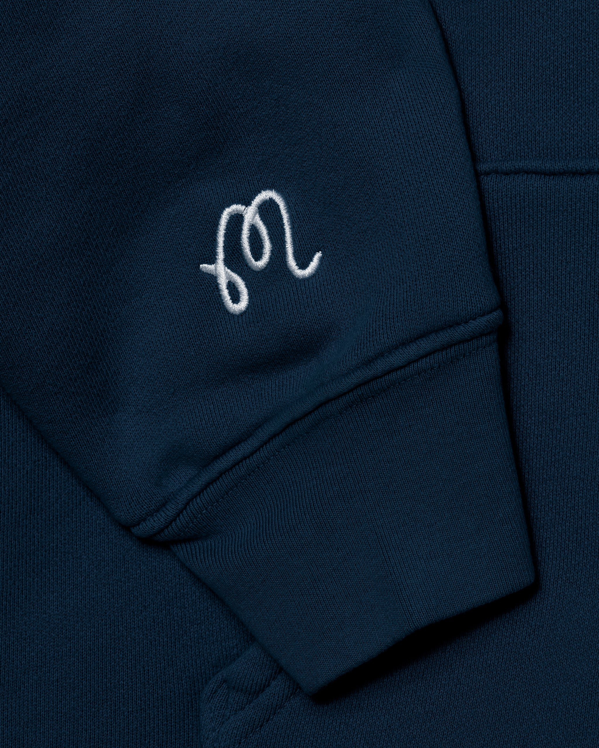 FESQUE HOODIE - Image 3