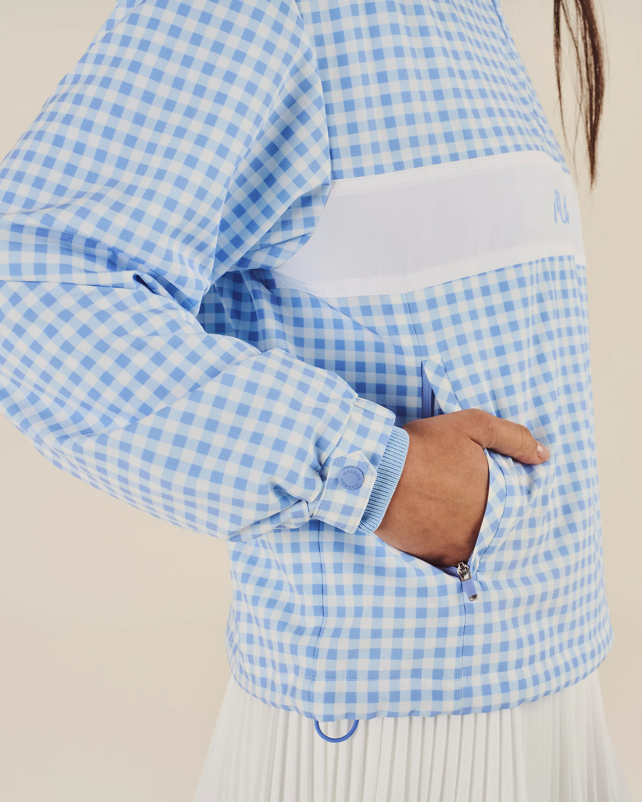 HVN CROSSCOURT WINDBREAKER - Image 3