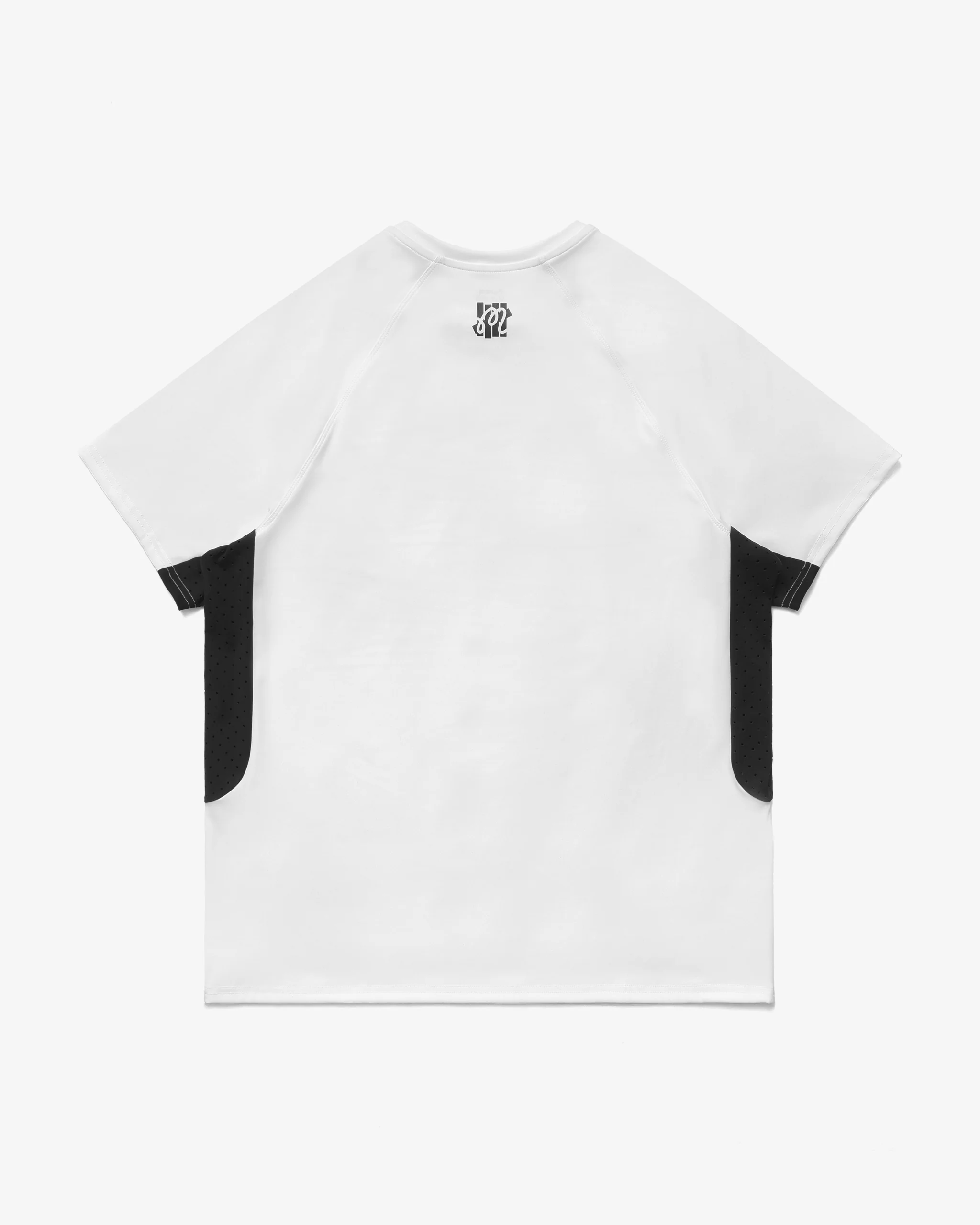 MALBON X UNDEFEATED PERFORMANCE BREATHABLE TEE - Image 5