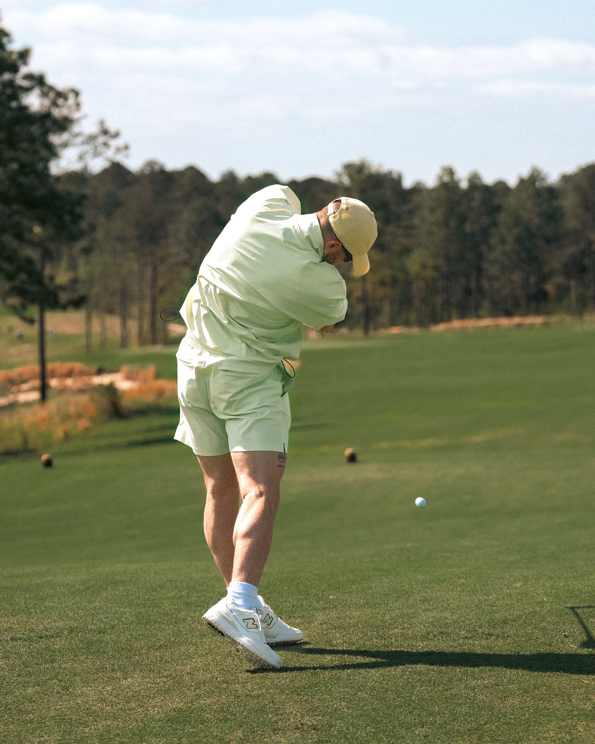PERFORMANCE 2-1 SHORTS - Image 3