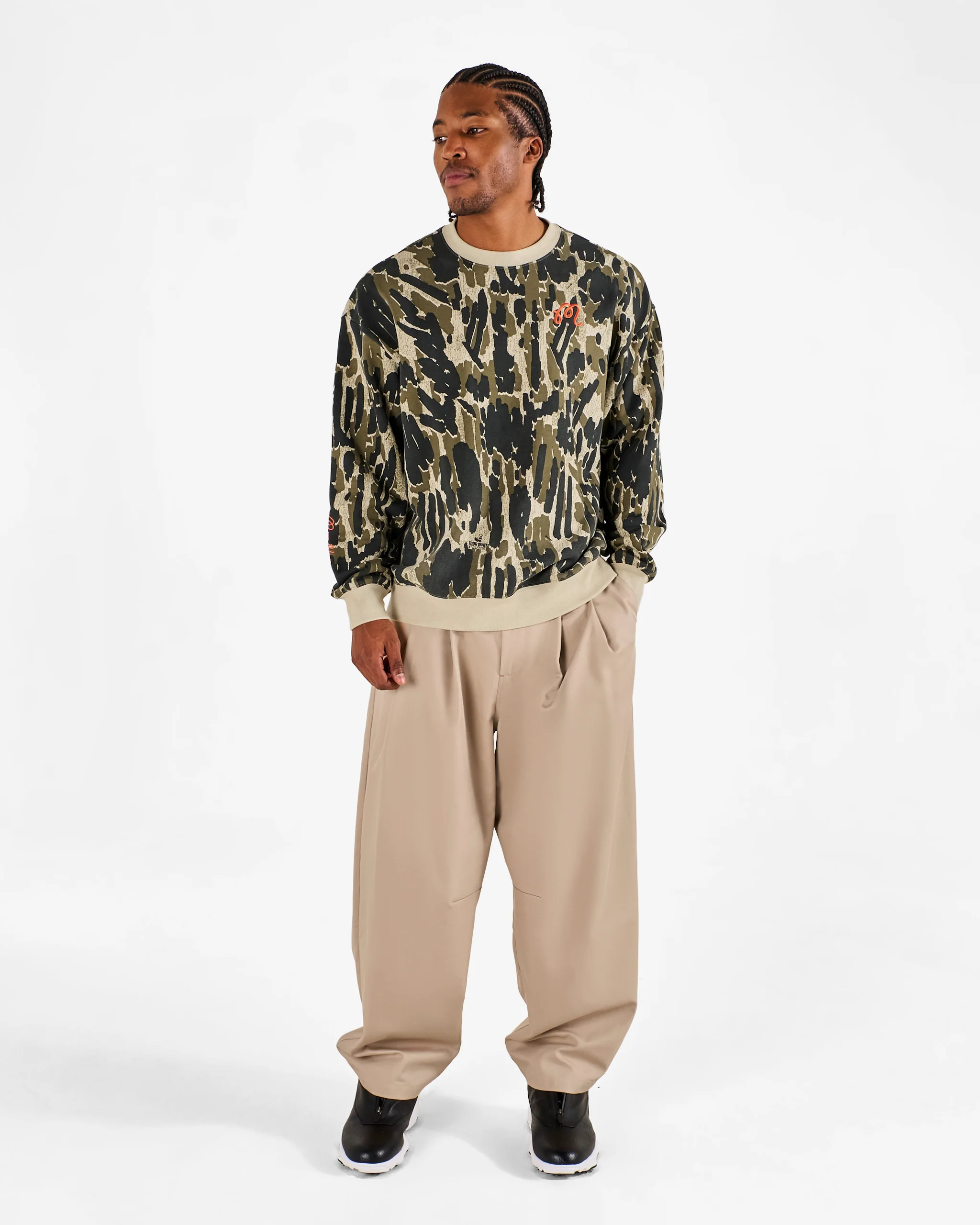 RANGE TOUR DIVOT CAMO SWEATSHIRT - Image 2